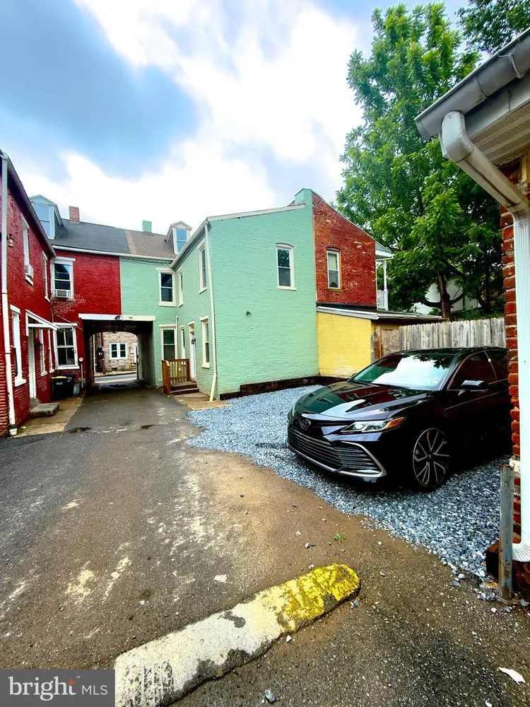 321 Beaver St, Lancaster, PA 17603