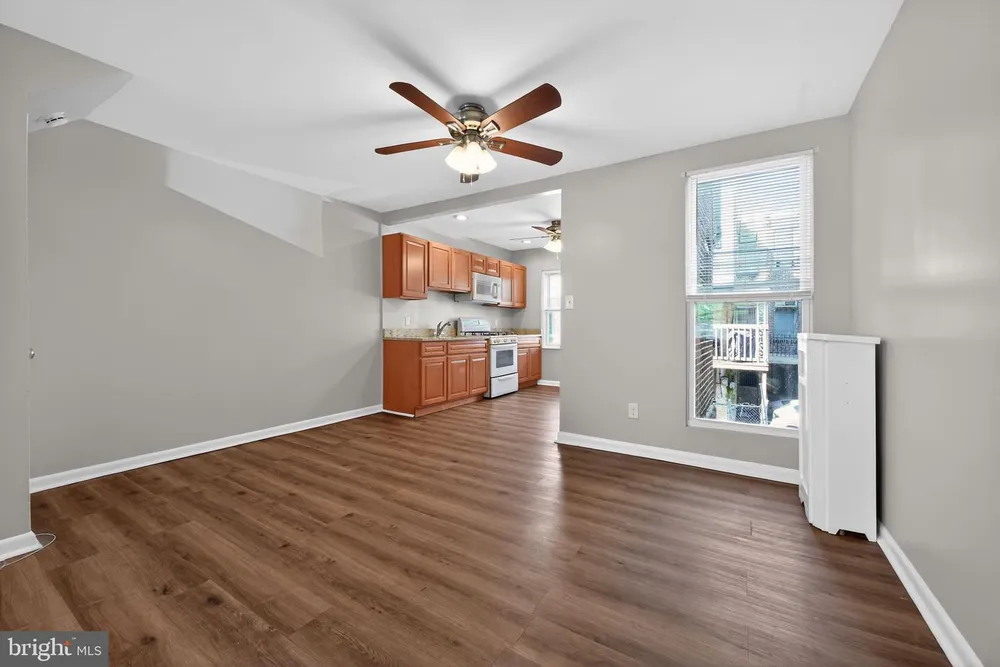 5918 Malta St, Philadelphia, PA 19120