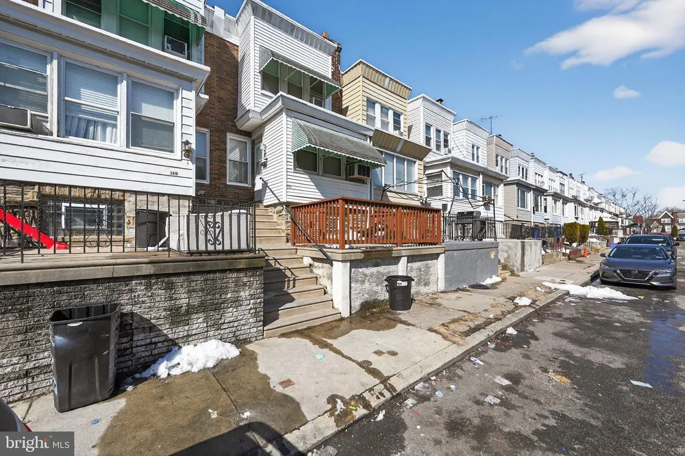 5918 Malta St, Philadelphia, PA 19120