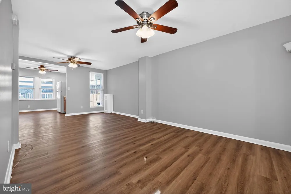 5918 Malta St, Philadelphia, PA 19120