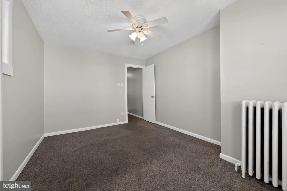 5918 Malta St, Philadelphia, PA 19120