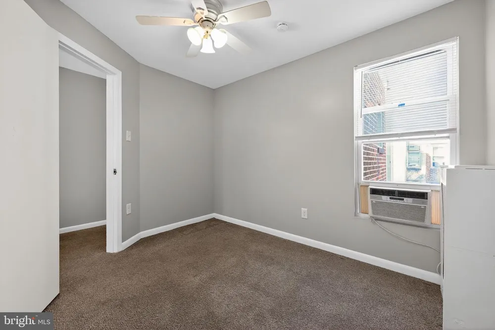 5918 Malta St, Philadelphia, PA 19120