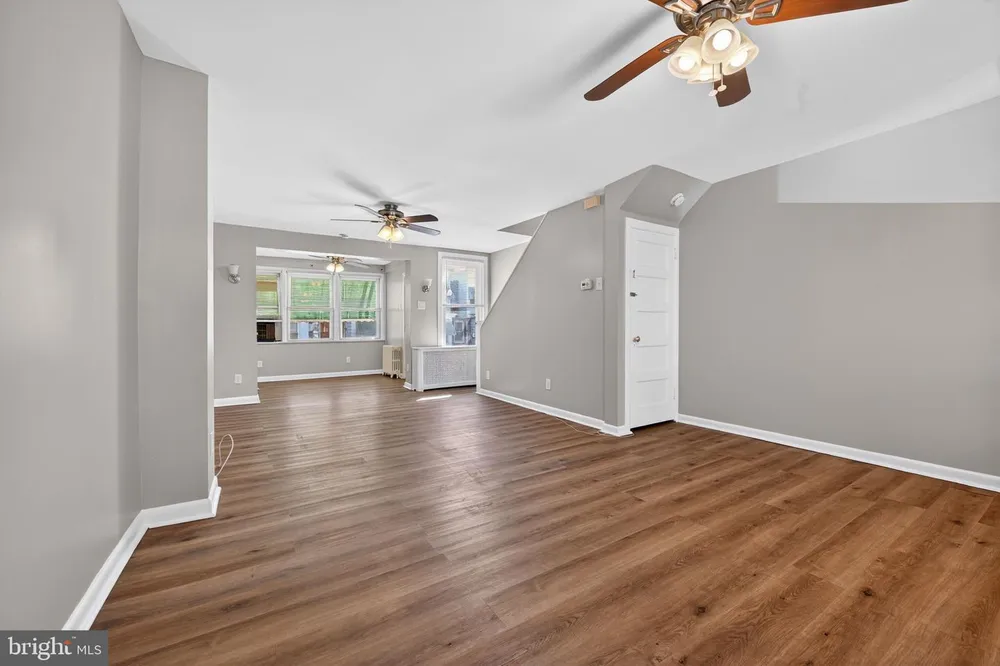 5918 Malta St, Philadelphia, PA 19120