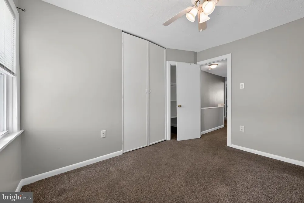 5918 Malta St, Philadelphia, PA 19120