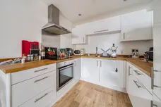 Montpellier Terrace, Cheltenham, GL50 photo 4