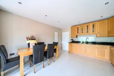Ouseley Road, Wraysbury, TW19 photo 11