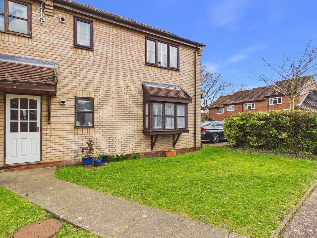 Beck Way, Loddon Image 1
