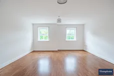 Station Approach, Amersham, HP6 photo 4