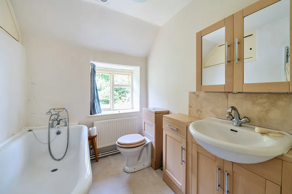 Stockend, Edge, Stroud, GL6 photo 13