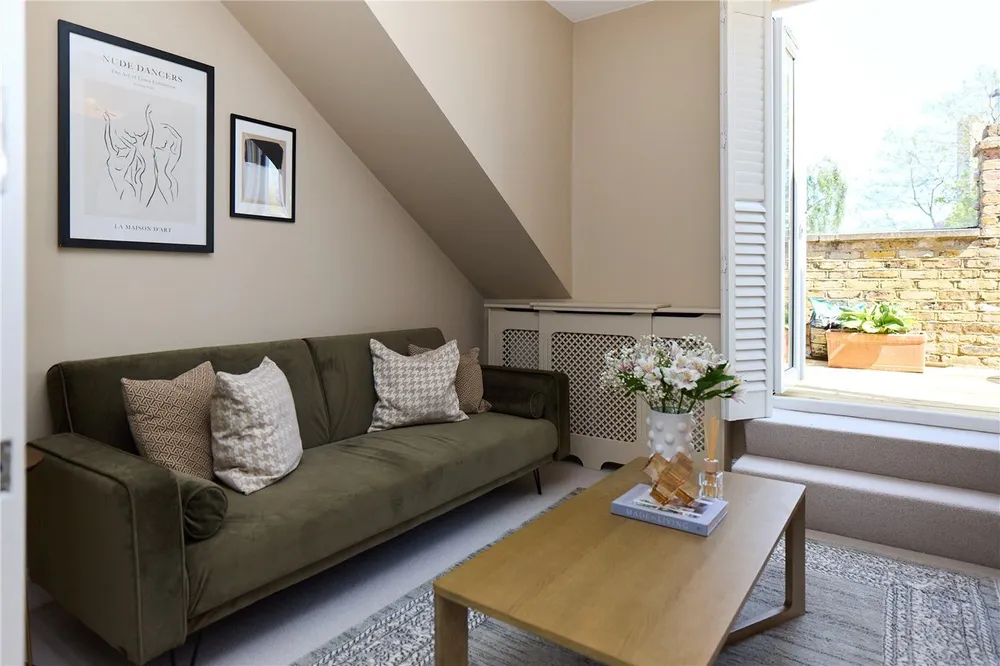 Santos Road, London, SW18