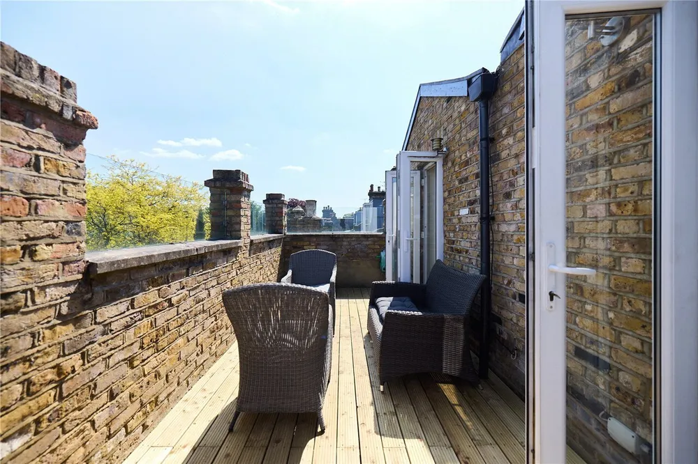 Santos Road, London, SW18