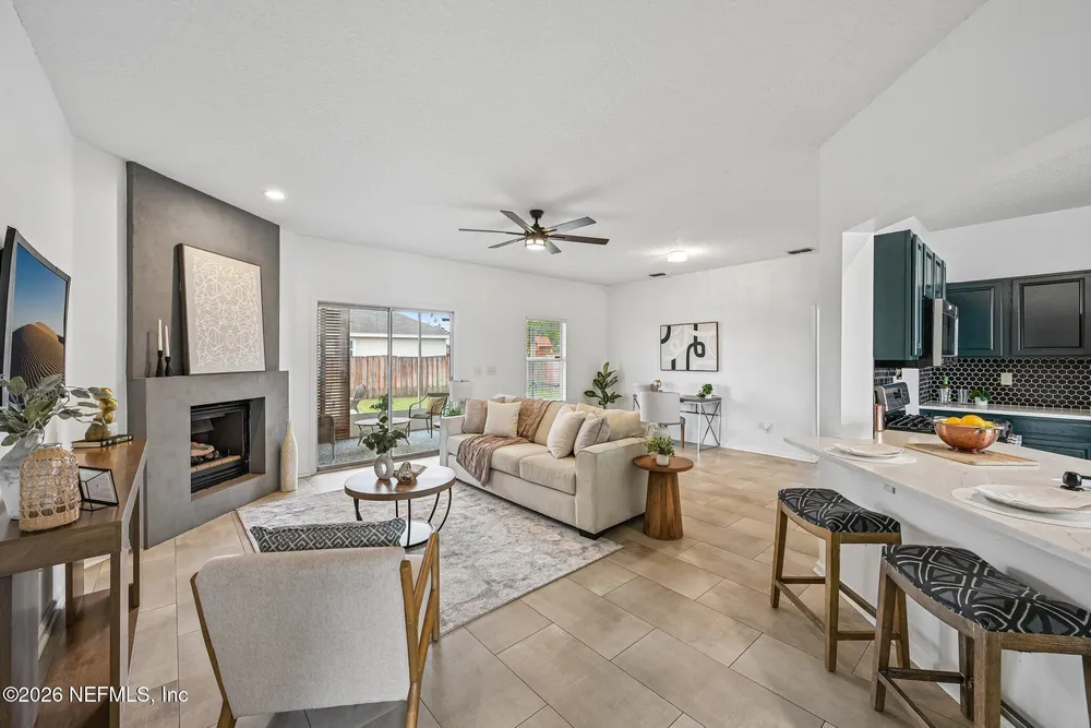 11176 Lord Taylor Dr, Jacksonville, FL 32246