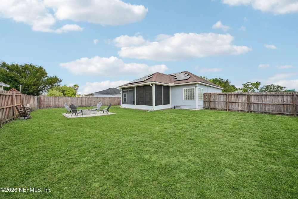 11176 Lord Taylor Dr, Jacksonville, FL 32246