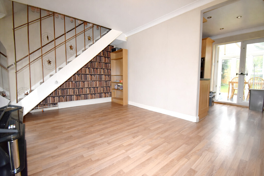 Flowerdale Drive, Coventry Image 1
