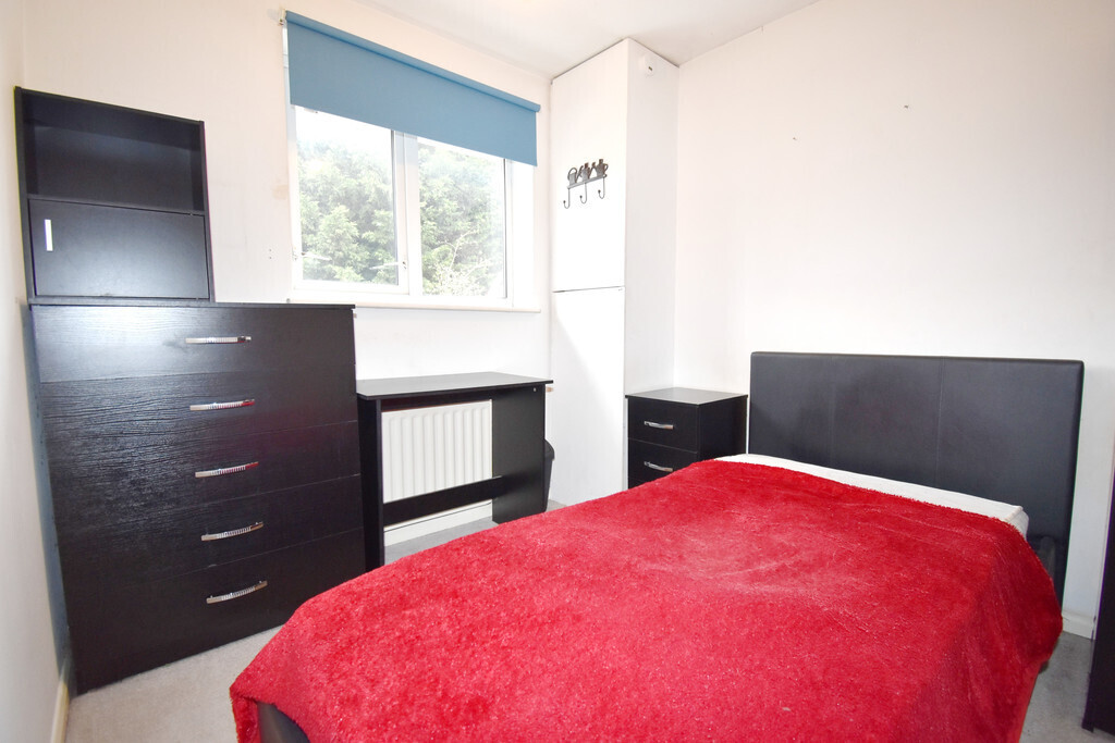 Flowerdale Drive, Coventry Image 10
