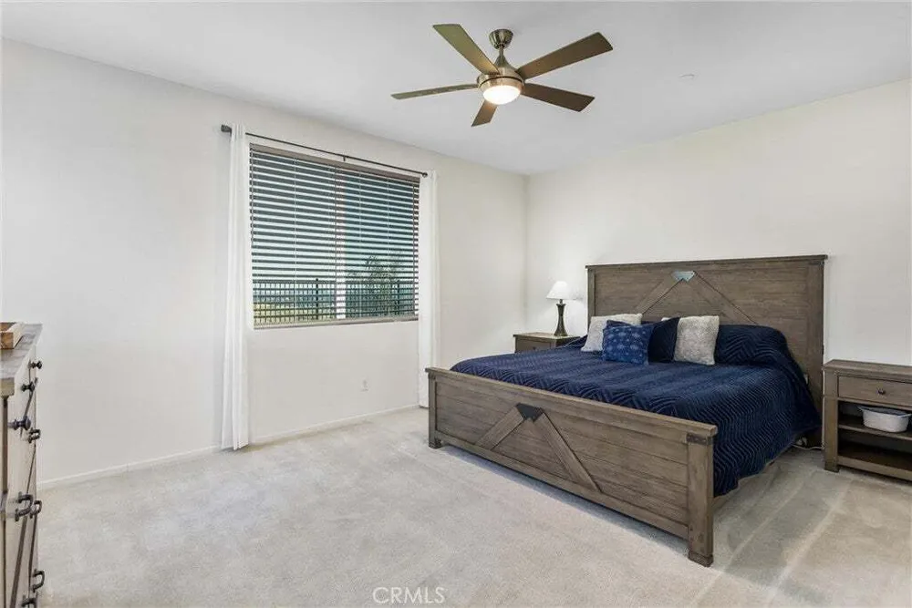 402 Buena Mesa Dr, Calimesa, CA 92320