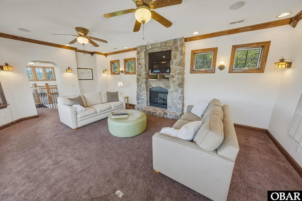 101 Settlers Ln, Duck, NC 27949