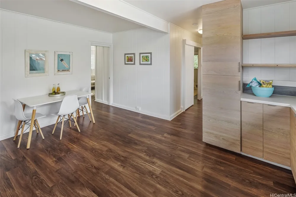 2417 Parker Pl, Honolulu, HI 96822