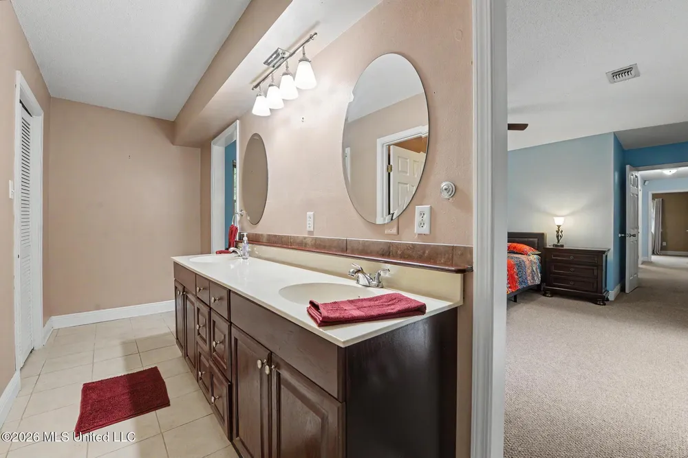 636 Kalipekona Way, Diamondhead, MS 39525