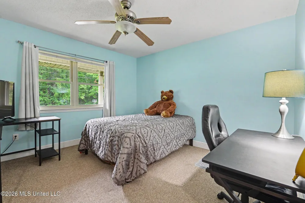 636 Kalipekona Way, Diamondhead, MS 39525