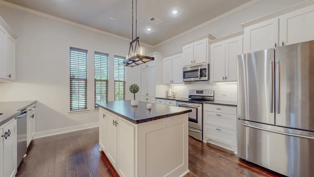 2 COTTAGE GROVE COURT, Beaumont, TX 77713