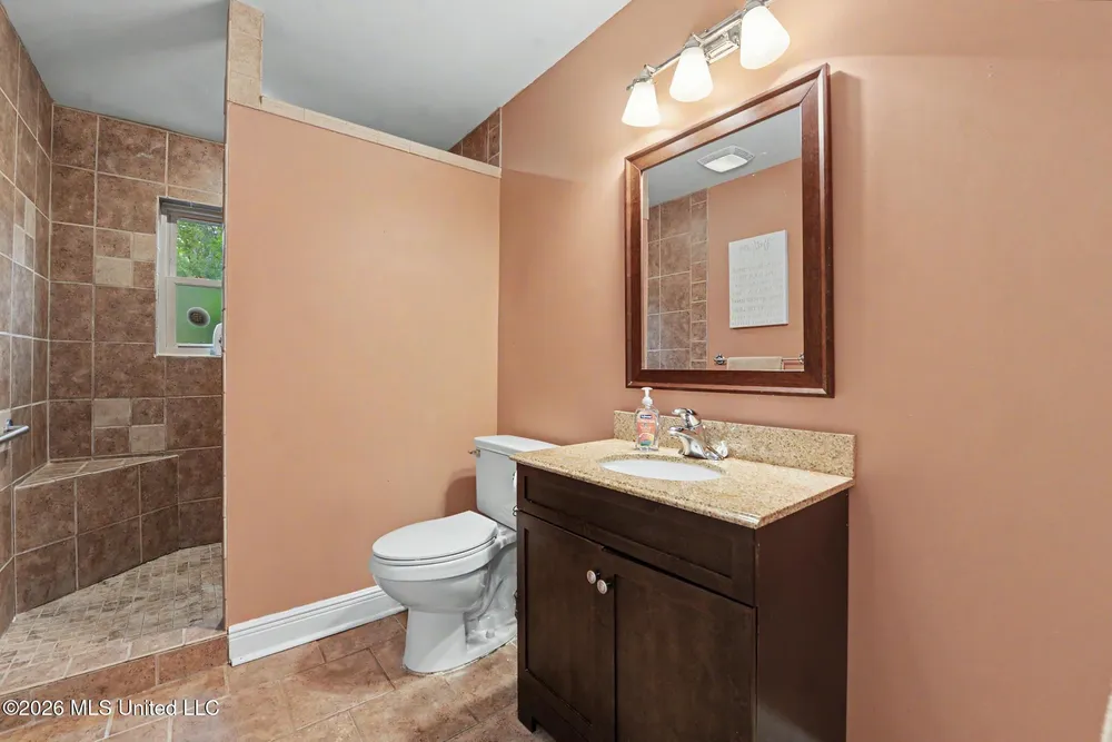 636 Kalipekona Way, Diamondhead, MS 39525