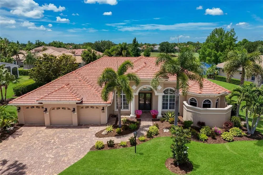 7207 Ashland Glen, Lakewood Ranch, FL 34202