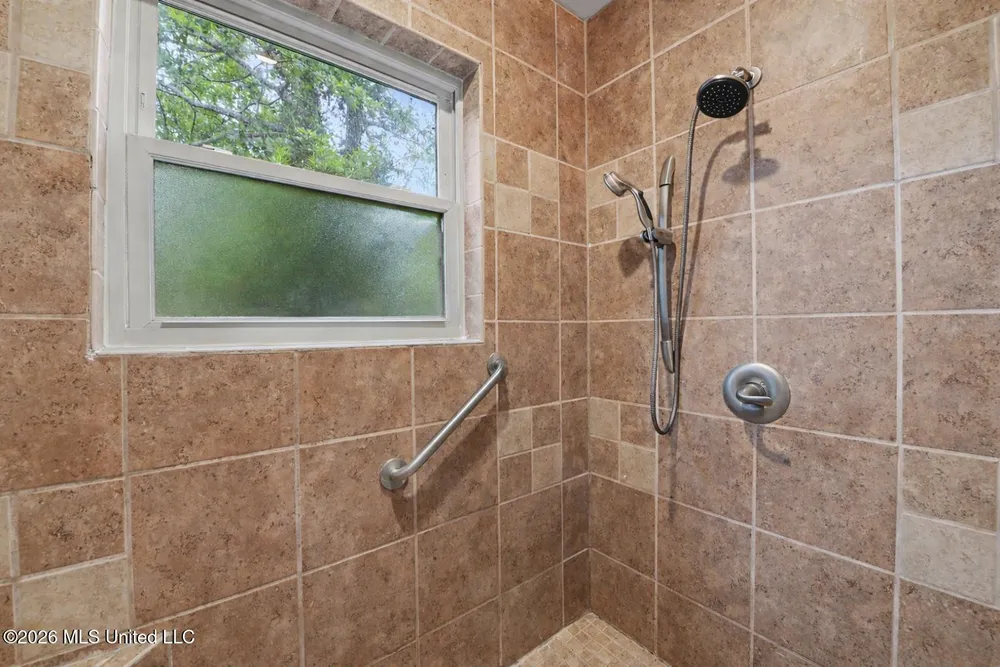 636 Kalipekona Way, Diamondhead, MS 39525