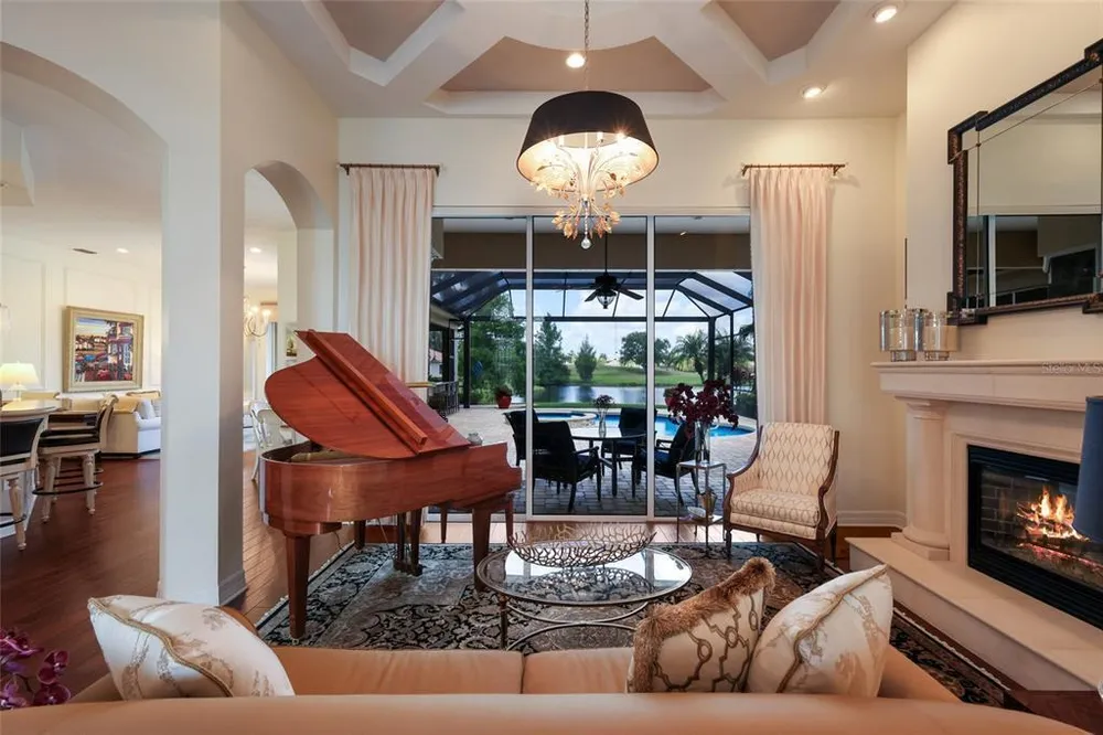7207 Ashland Glen, Lakewood Ranch, FL 34202