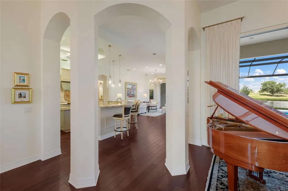 7207 Ashland Glen, Lakewood Ranch, FL 34202