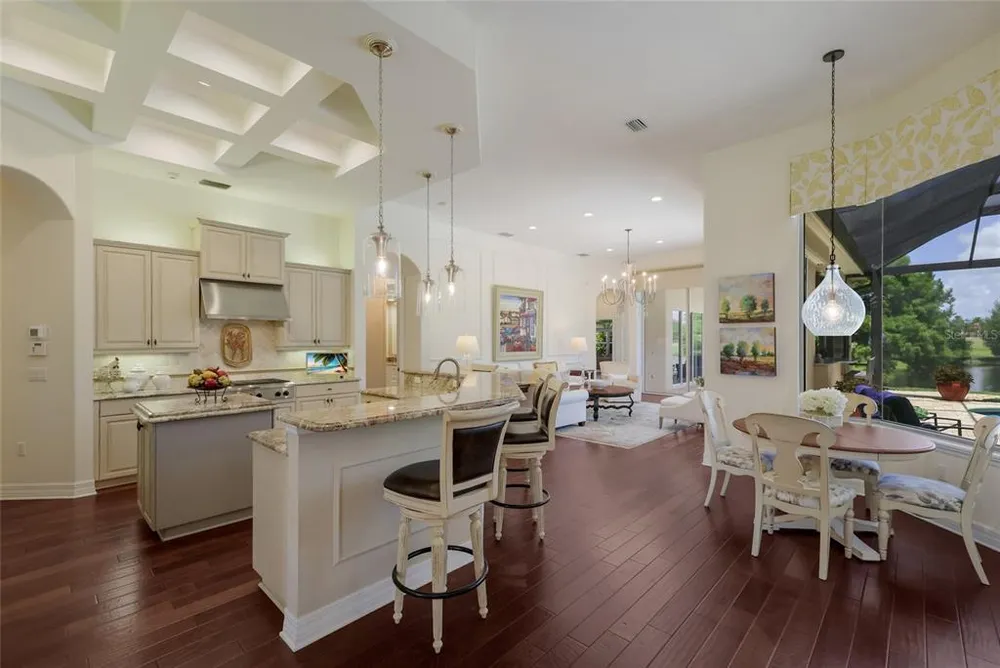 7207 Ashland Glen, Lakewood Ranch, FL 34202