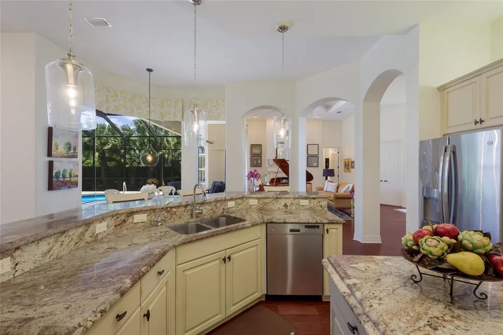 7207 Ashland Glen, Lakewood Ranch, FL 34202