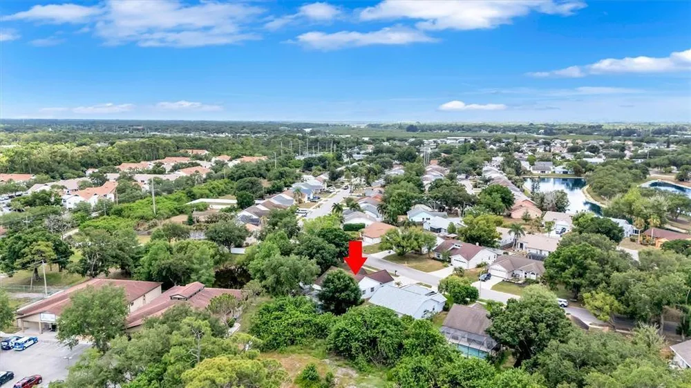 4909 6th Ave E, Bradenton, FL 34208