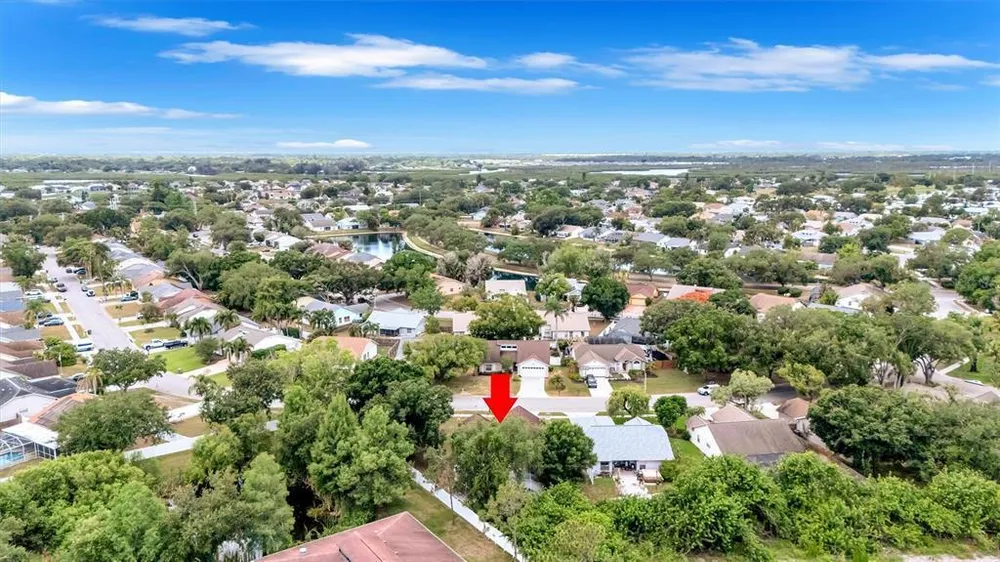 4909 6th Ave E, Bradenton, FL 34208