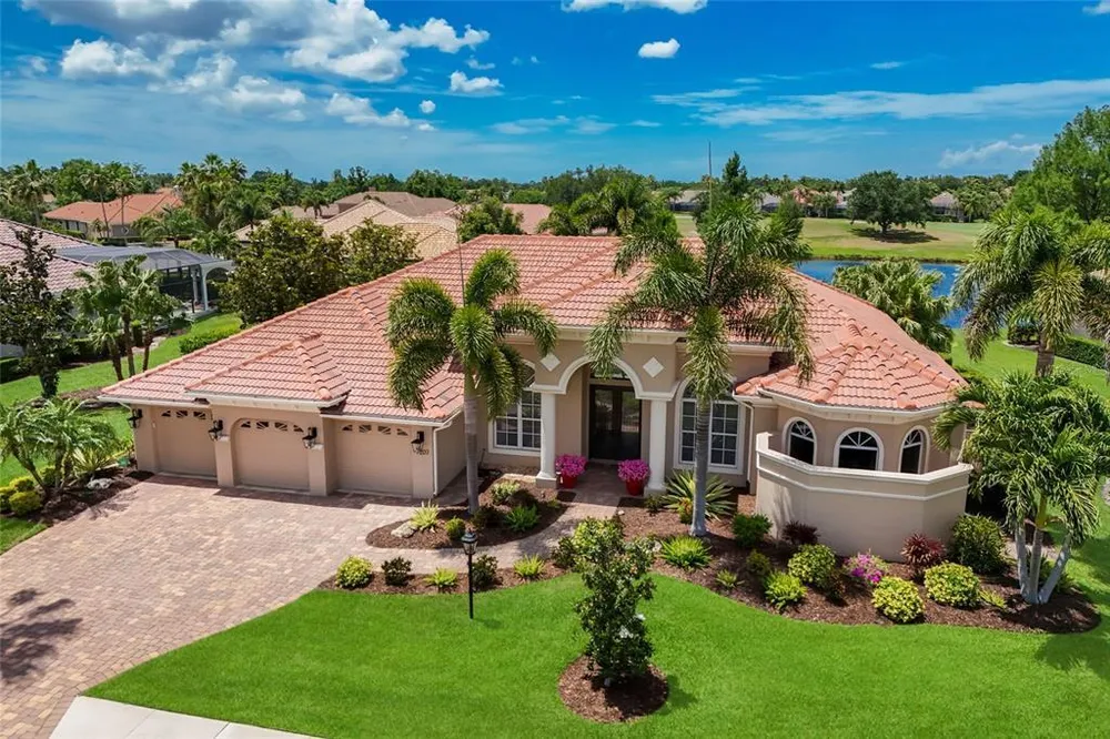 7207 Ashland Glen, Lakewood Ranch, FL 34202