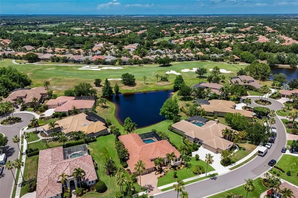 7207 Ashland Glen, Lakewood Ranch, FL 34202