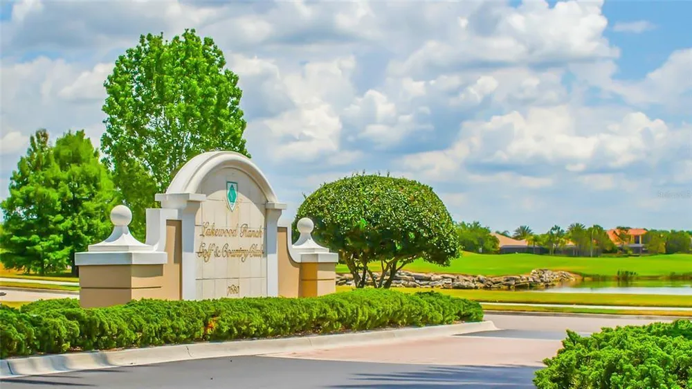 7207 Ashland Glen, Lakewood Ranch, FL 34202