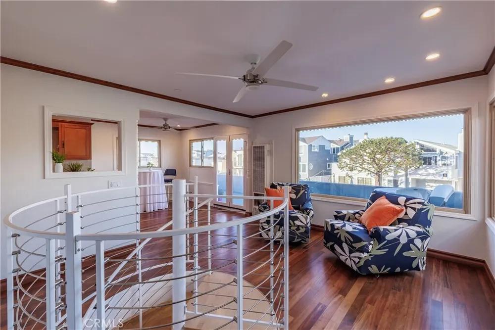 417 E Balboa Blvd, Newport Beach, CA 92661