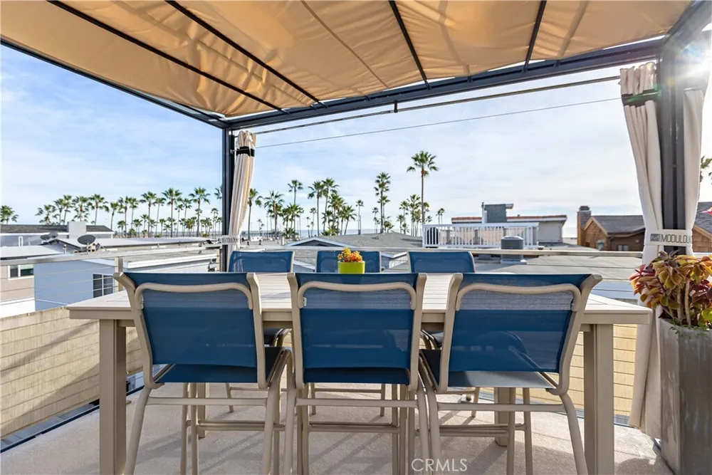 417 E Balboa Blvd, Newport Beach, CA 92661