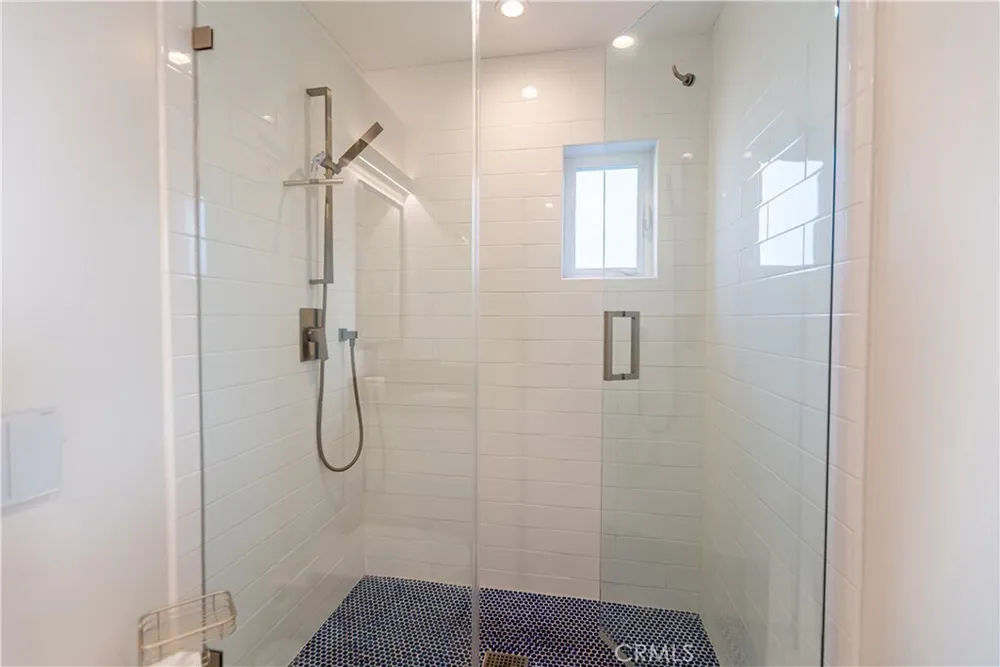 417 E Balboa Blvd, Newport Beach, CA 92661