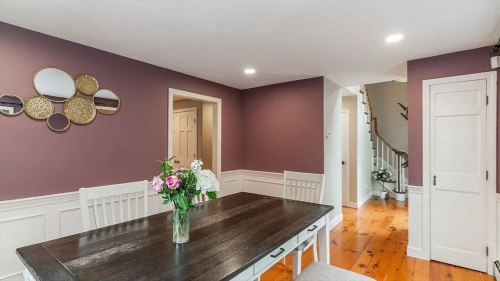 142 Baker St, Walpole, MA 02081