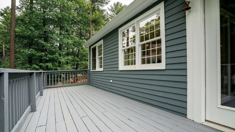 142 Baker St, Walpole, MA 02081