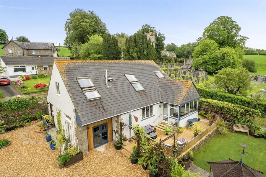 Property Image 28