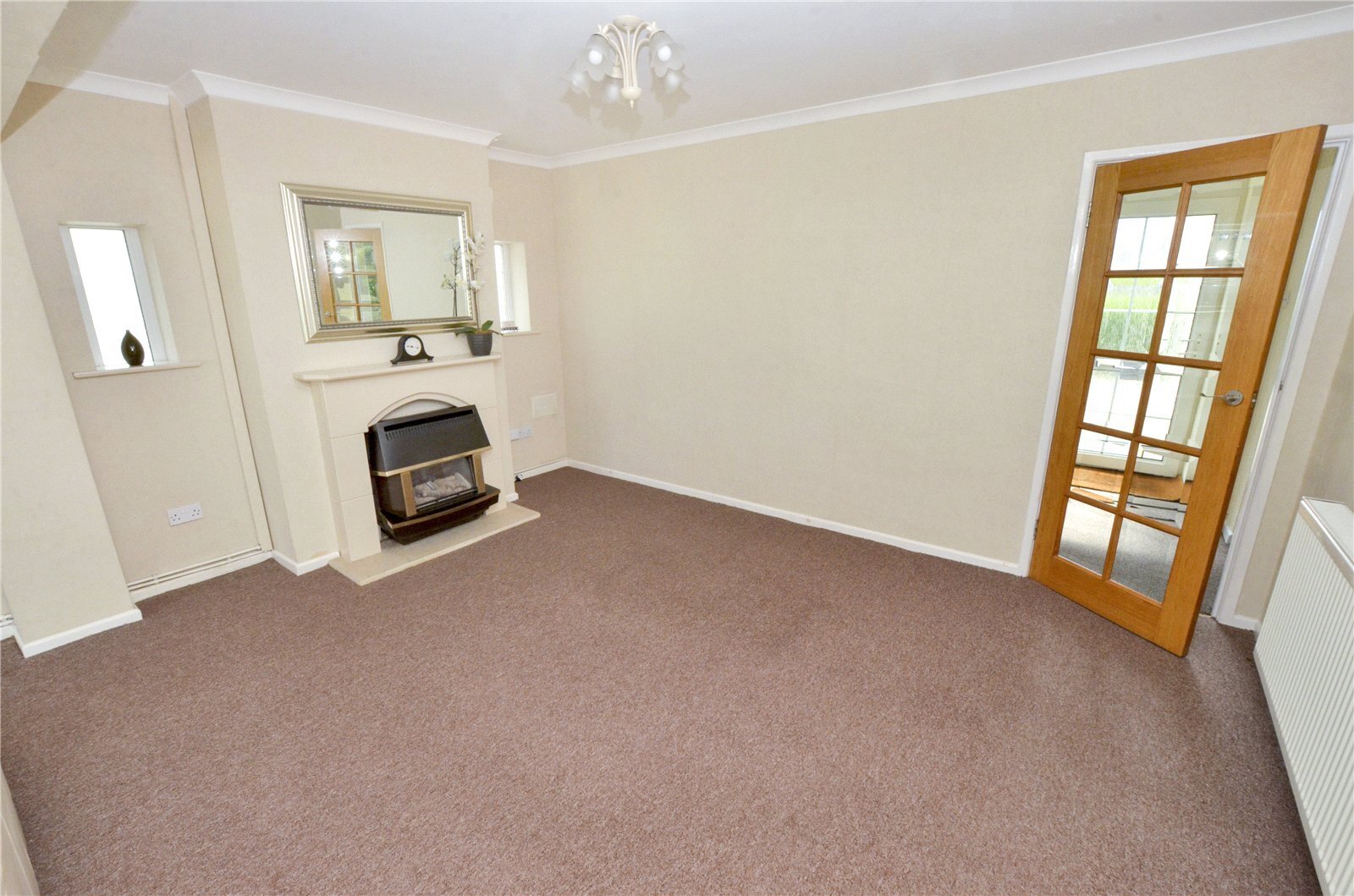 Elmhurst Road, West Moors, Ferndown, Dorset, BH22 Image 8