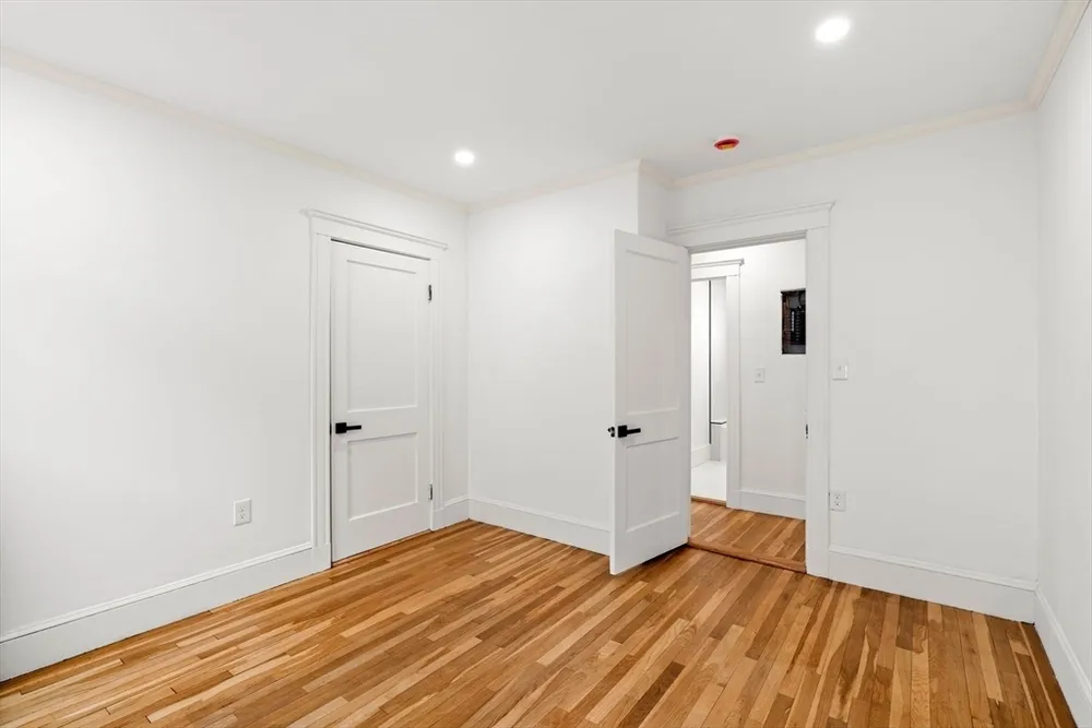 6 View South Ave, Boston, MA 02130