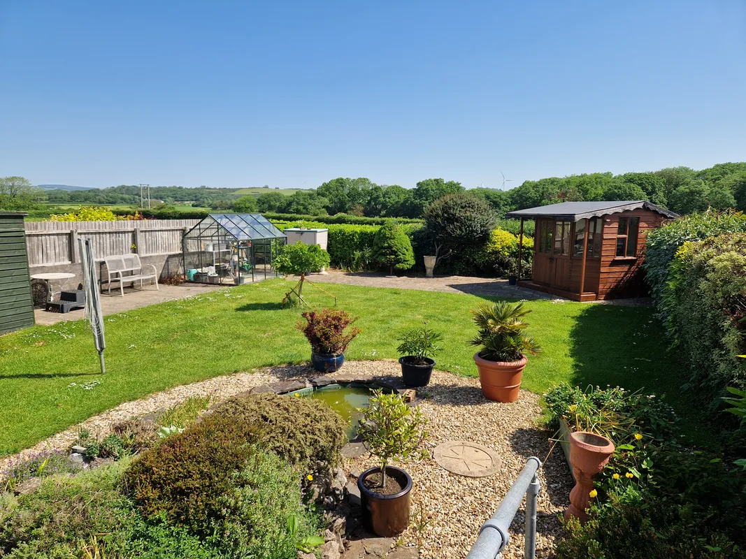 HEOL CROES FAEN, NOTTAGE, PORTHCAWL, CF36 3SW