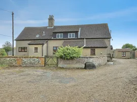 Cook Road, Holme Hale thumb 2