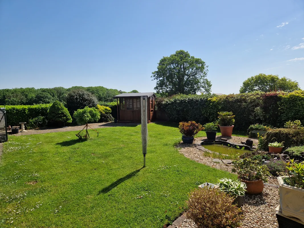 HEOL CROES FAEN, NOTTAGE, PORTHCAWL, CF36 3SW