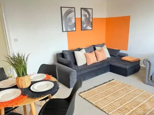 Oatland Court, LEEDSphoto