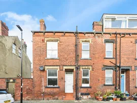 Warrels Avenue, Bramley, LEEDS photo
